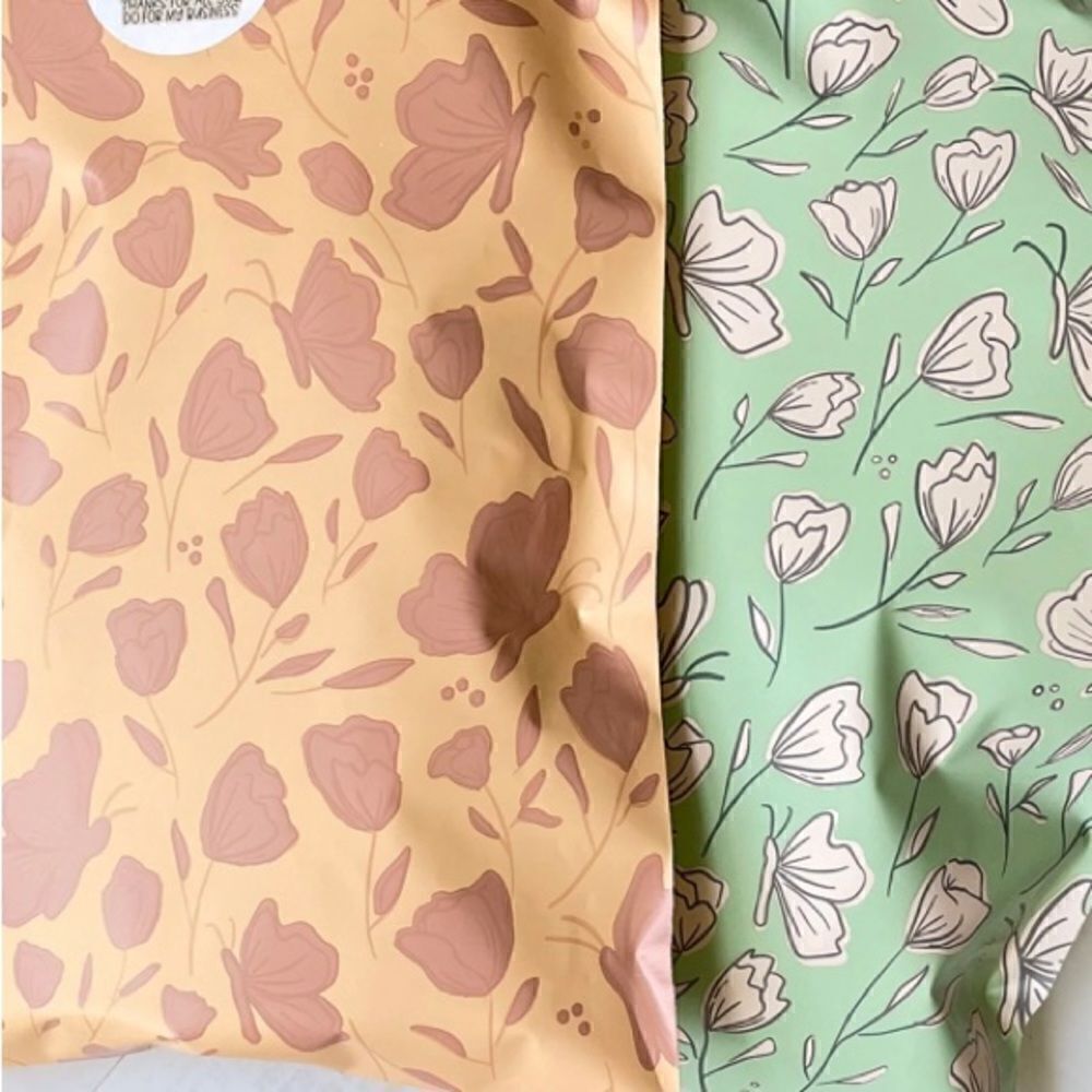 Poly Mailers  - Picture 7 of 11
